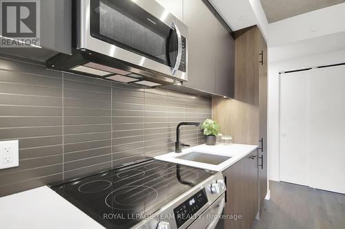 415 - 10 James Street, Ottawa, ON - Indoor Photo Showing Kitchen