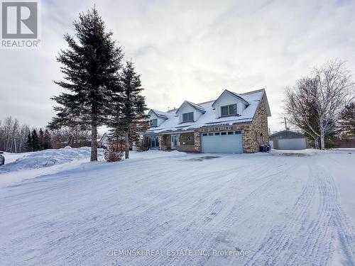 639 Majestic Street, Iroquois Falls, ON - Outdoor