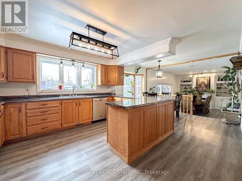 639 Majestic Street, Iroquois Falls, ON - Indoor Photo Showing Kitchen With Double Sink