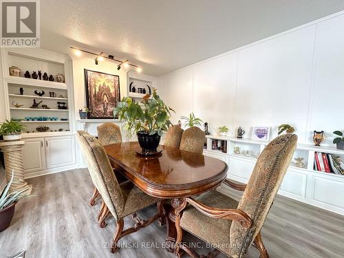 639 Majestic Street, Iroquois Falls, ON - Indoor Photo Showing Dining Room