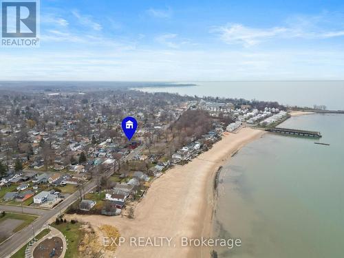 413 Elmwood Avenue, Fort Erie (337 - Crystal Beach), ON - Outdoor With View