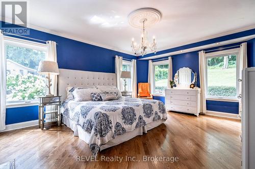 9 Shaldan Lane, Pelham (662 - Fonthill), ON - Indoor Photo Showing Bedroom