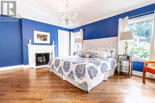 9 Shaldan Lane, Pelham (662 - Fonthill), ON - Indoor Photo Showing Bedroom