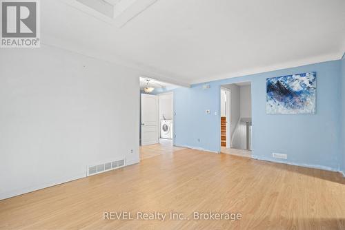 1 Prince Edward Drive, St. Catharines (443 - Lakeport), ON - Indoor Photo Showing Other Room