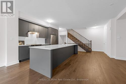 1285 Anthonia Trail, Oakville (1010 - Jm Joshua Meadows), ON - Indoor Photo Showing Kitchen With Upgraded Kitchen