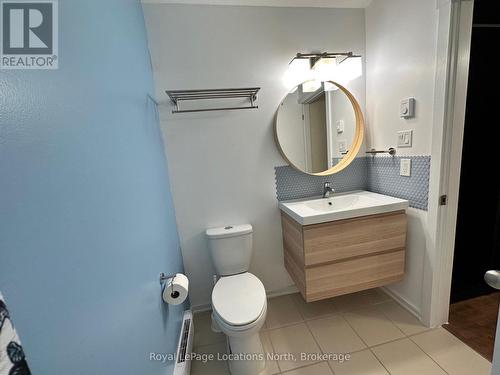 11 - 15 Dawson Drive, Collingwood, ON - Indoor Photo Showing Bathroom