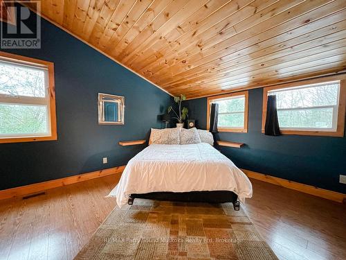 74 Carling Bay Road W, Carling, ON - Indoor Photo Showing Bedroom