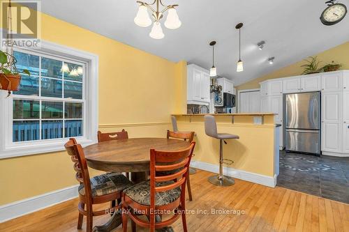 128 Dufferin Street, Guelph (Exhibition Park), ON - Indoor Photo Showing Dining Room