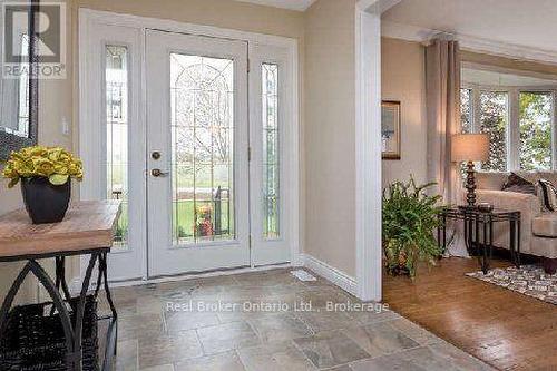 9408 17Th Side Road, Erin, ON - Indoor Photo Showing Other Room