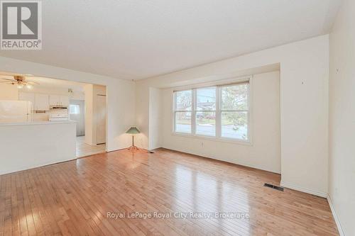 98 Glenburnie Drive, Guelph (Grange Hill East), ON - Indoor Photo Showing Other Room