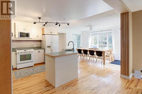 136 Maple Lane, Blue Mountains, ON - Indoor Photo Showing Kitchen With Double Sink