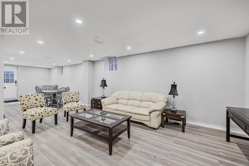 Bsmt - 689 Leslie Valley Drive, Newmarket, ON - Indoor