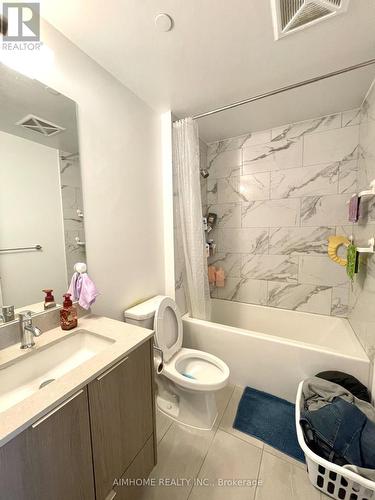 2801 - 32 Forest Manor Road, Toronto, ON - Indoor Photo Showing Bathroom