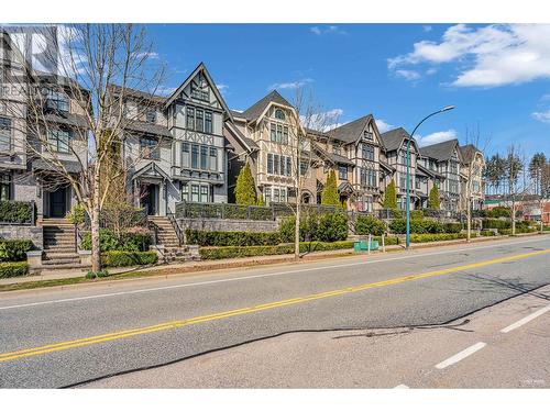 Main House 3489 David Avenue, Coquitlam, BC - Outdoor With Facade