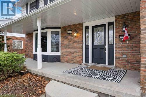 1547 Randy Road, Sarnia, ON - Outdoor