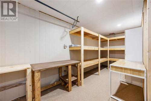 1547 Randy Road, Sarnia, ON - Indoor With Storage