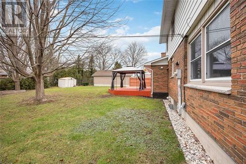 1547 Randy Road, Sarnia, ON - Outdoor