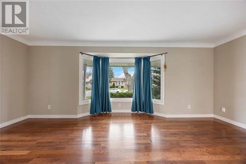 1547 Randy Road, Sarnia, ON - Indoor Photo Showing Other Room