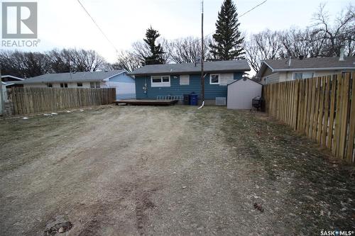 820 3Rd Street E, Shaunavon, SK - Outdoor