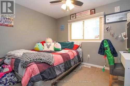 1495 Fair Avenue, Peterborough (Monaghan), ON - Indoor Photo Showing Bedroom