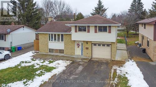 1495 Fair Avenue, Peterborough (Monaghan), ON - Outdoor