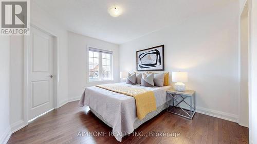 23 Snap Dragon Trail, East Gwillimbury, ON - Indoor Photo Showing Bedroom