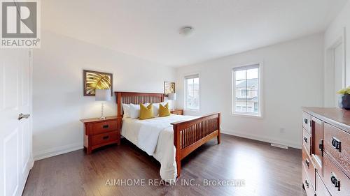 23 Snap Dragon Trail, East Gwillimbury, ON - Indoor Photo Showing Bedroom