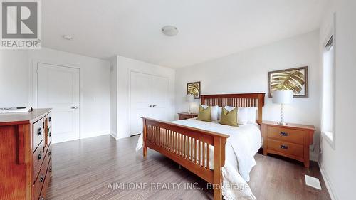 23 Snap Dragon Trail, East Gwillimbury, ON - Indoor Photo Showing Bedroom