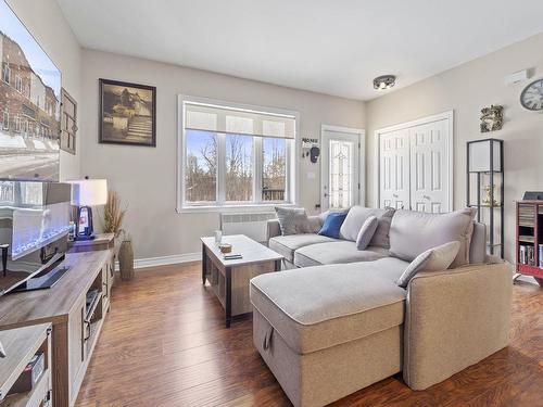 Salon - 253  - 263 Rue Principale, Grenville, QC - Indoor Photo Showing Living Room