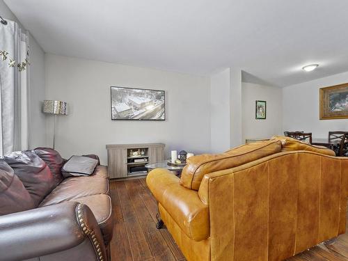 Salon - 253  - 263 Rue Principale, Grenville, QC - Indoor Photo Showing Living Room