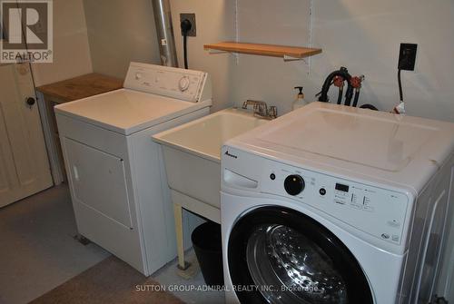 Lower - 172 St Clair Avenue E, Toronto, ON - Indoor Photo Showing Laundry Room