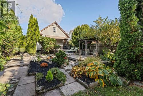 5816 Summer Street, Niagara Falls, ON - Outdoor