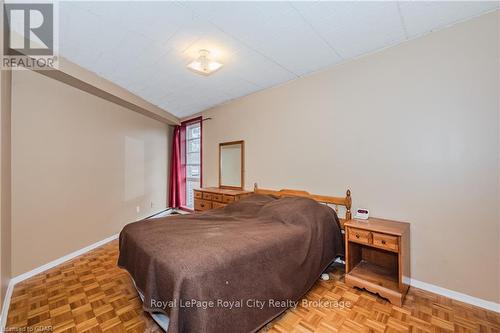 312 - 105 Conroy Crescent, Guelph (College), ON - Indoor Photo Showing Bedroom