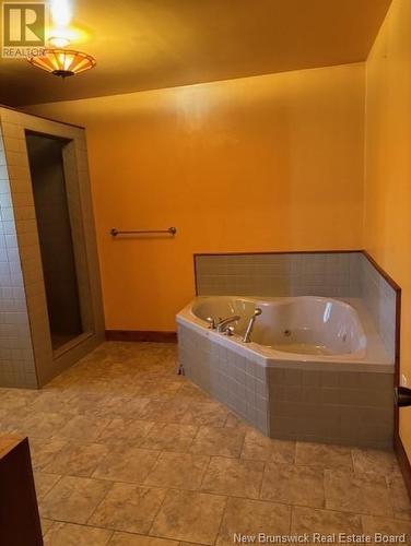 378 Ledge Road, Crocker Hill, NB - Indoor Photo Showing Bathroom