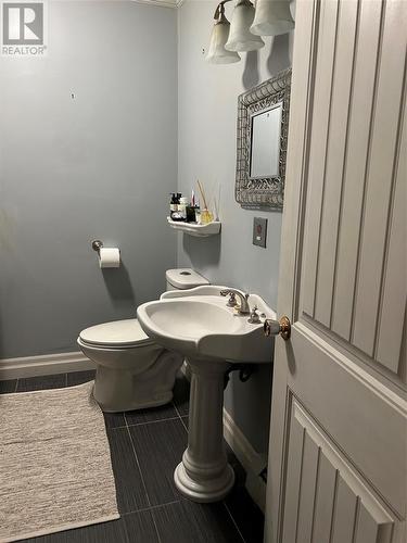 23 Western Heights, Portugal Cove, NL - Indoor Photo Showing Bathroom