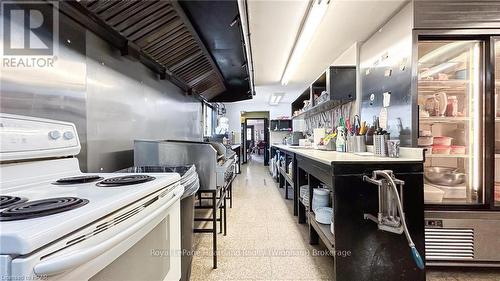 3064 Patrick Street, Howick, ON - Indoor Photo Showing Kitchen