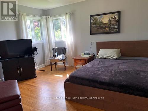 237 Dufferin Road, Drummond/North Elmsley, ON - Indoor Photo Showing Bedroom