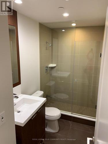 1512 - 120 Harrison Garden Boulevard, Toronto, ON - Indoor Photo Showing Bathroom