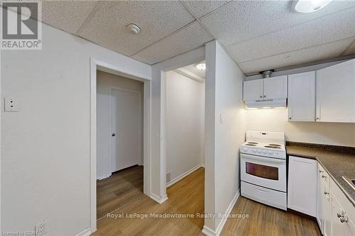 12 Wesleyan Street, Halton Hills (Georgetown), ON - Indoor Photo Showing Kitchen