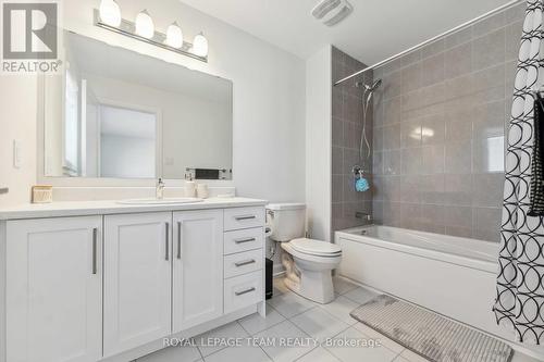 168 Invention Boulevard, Ottawa, ON - Indoor Photo Showing Bathroom