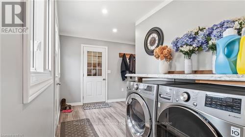 341149 Grey Rd 28, West Grey, ON - Indoor Photo Showing Laundry Room