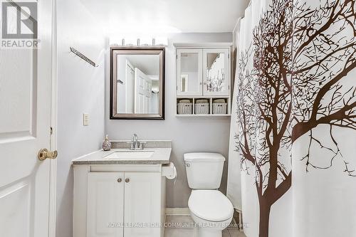 722 - 75 Weldrick Road E, Richmond Hill, ON - Indoor Photo Showing Bathroom