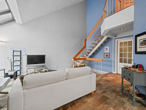 Living room - 1948 Rue Du Skieur, Sainte-Adèle, QC 