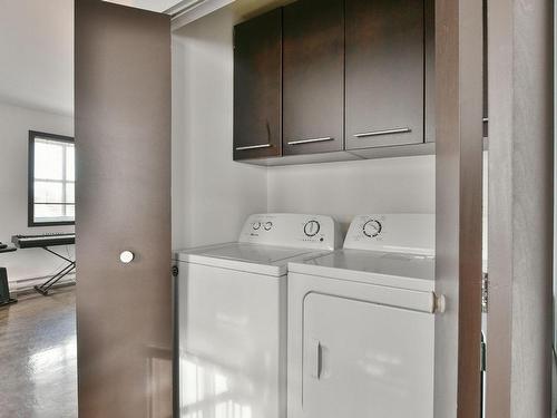 Laundry room - 202-190 Boul. Hector-Papin, L'Assomption, QC - Indoor Photo Showing Laundry Room