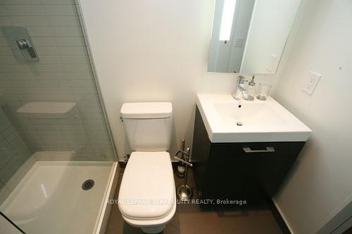 1315-629 King St W, Toronto, ON - Indoor Photo Showing Bathroom