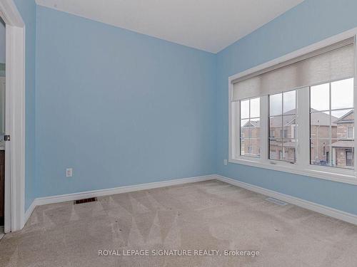 7 Truffle Crt, Brampton, ON - Indoor Photo Showing Other Room