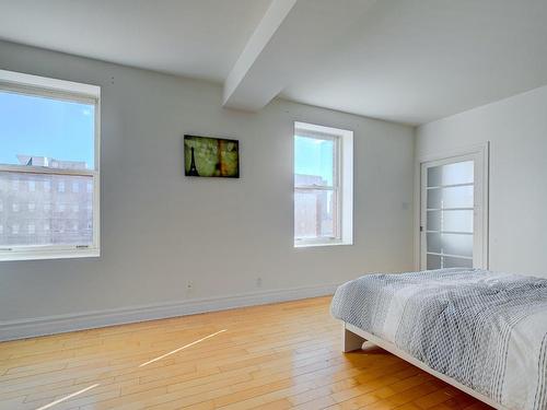 Chambre Ã  coucher principale - 604-65 Boul. René-Lévesque E., Montréal (Ville-Marie), QC - Indoor Photo Showing Bedroom