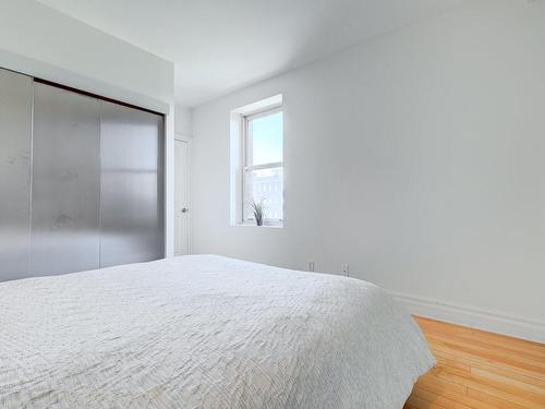 Chambre Ã Â coucher - 604-65 Boul. René-Lévesque E., Montréal (Ville-Marie), QC - Indoor Photo Showing Bedroom