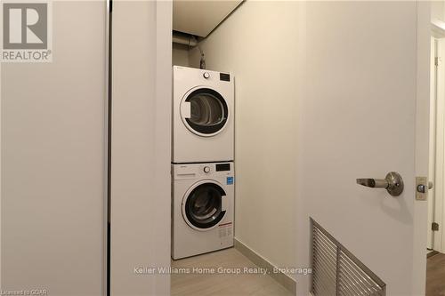 A15 - 10 Palace Street, Kitchener, ON - Indoor Photo Showing Laundry Room