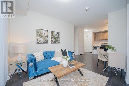 204 - 180 Veterans Drive, Brampton, ON - Indoor Photo Showing Living Room